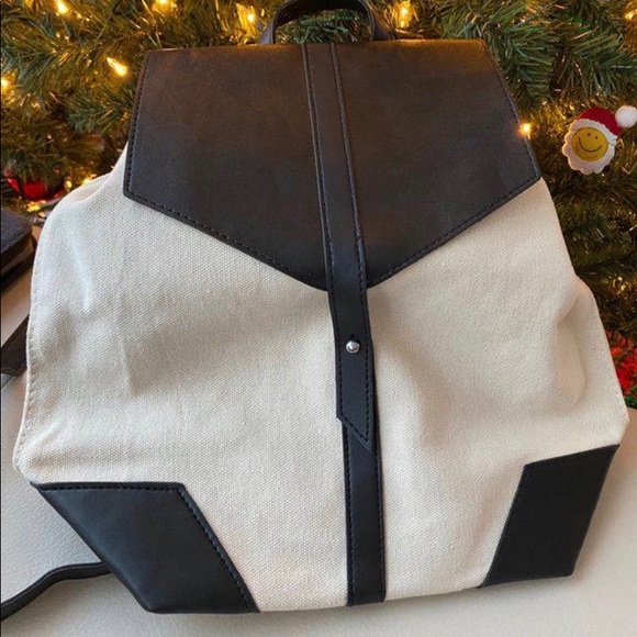 Deux Lux Demi Backpack - Picture 1 of 10